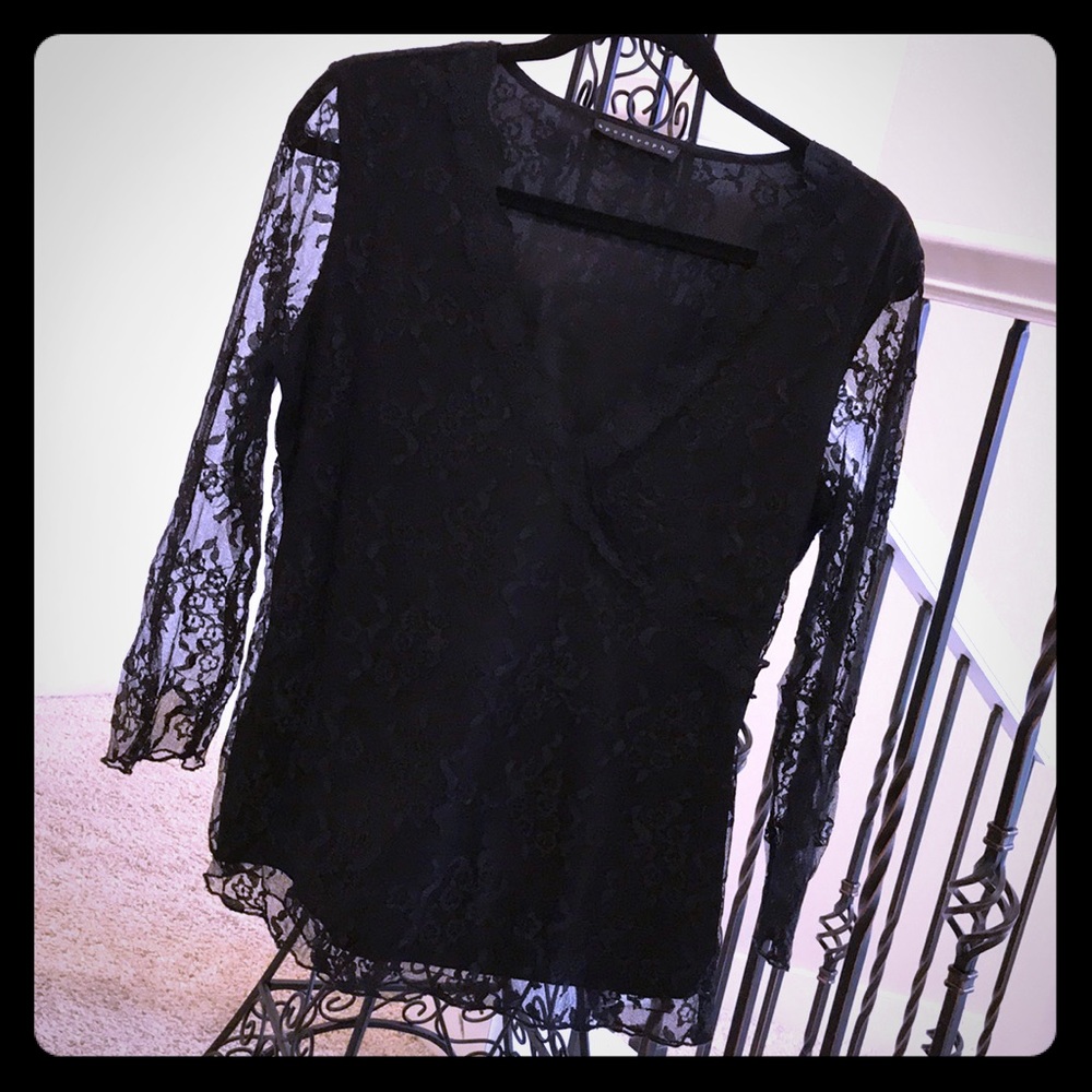 💥Black lace top